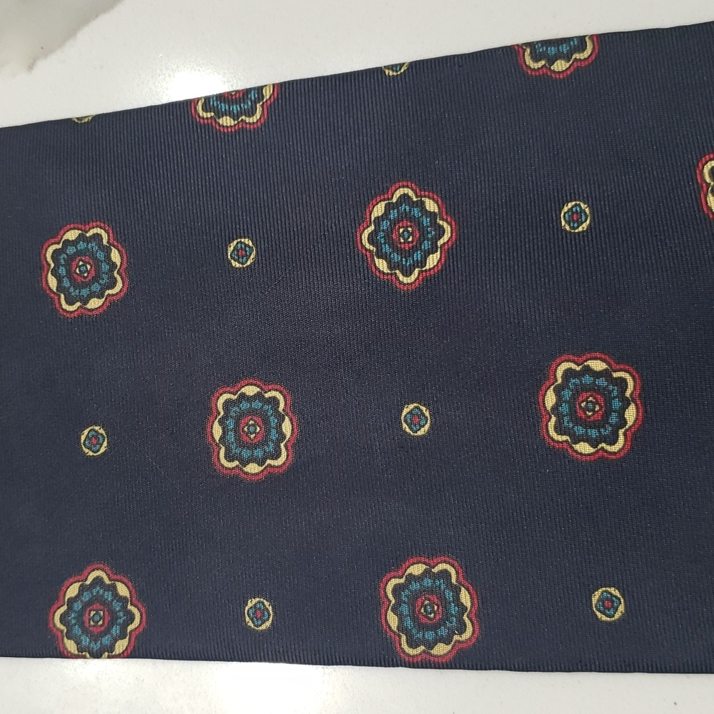 Oscar de la Renta tie